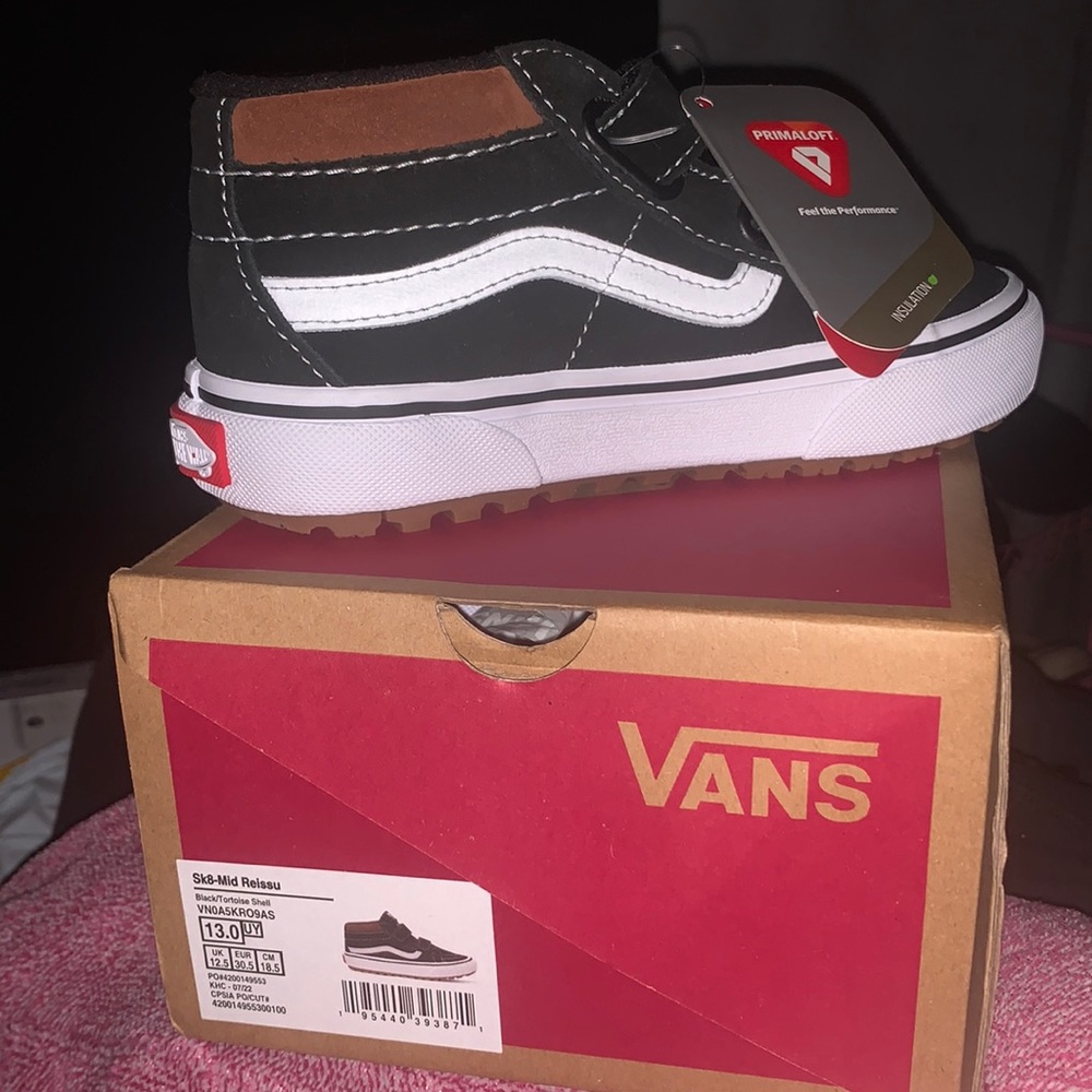 MTE VELCRO STRAP ON VANS